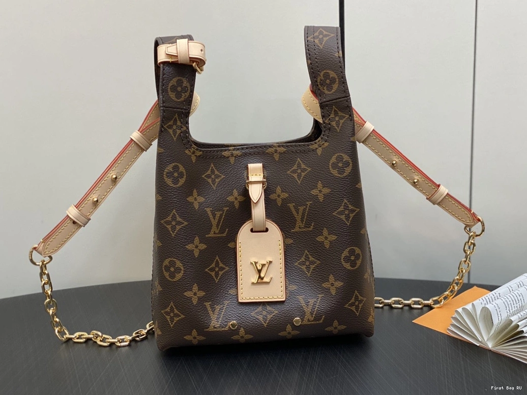 First bag ru VUITTON Atlantis LOUIS BB 0726